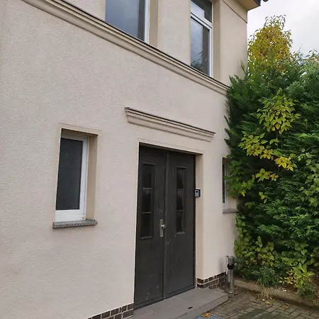 Appartement Flex Aparts - Grosse, Moeblierte 4-raum In